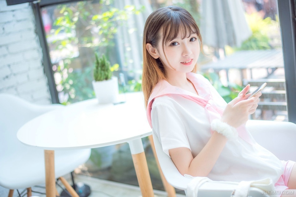 “是。”小乔有些委屈，却也知道吕布的性格，不敢再多言。